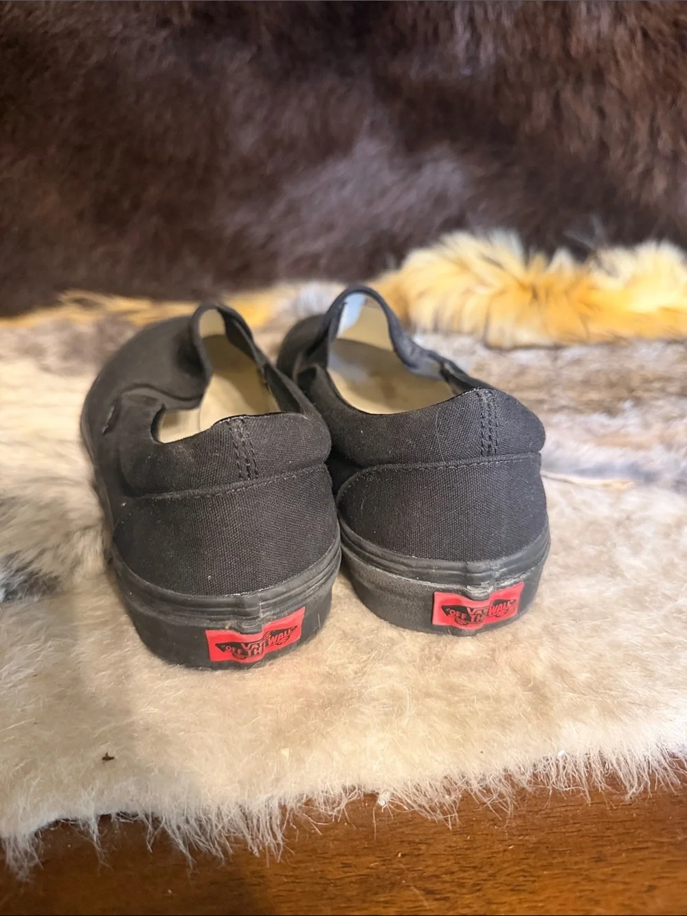 Vans Men's Slip-On Sneakers in Black 9 (5240)